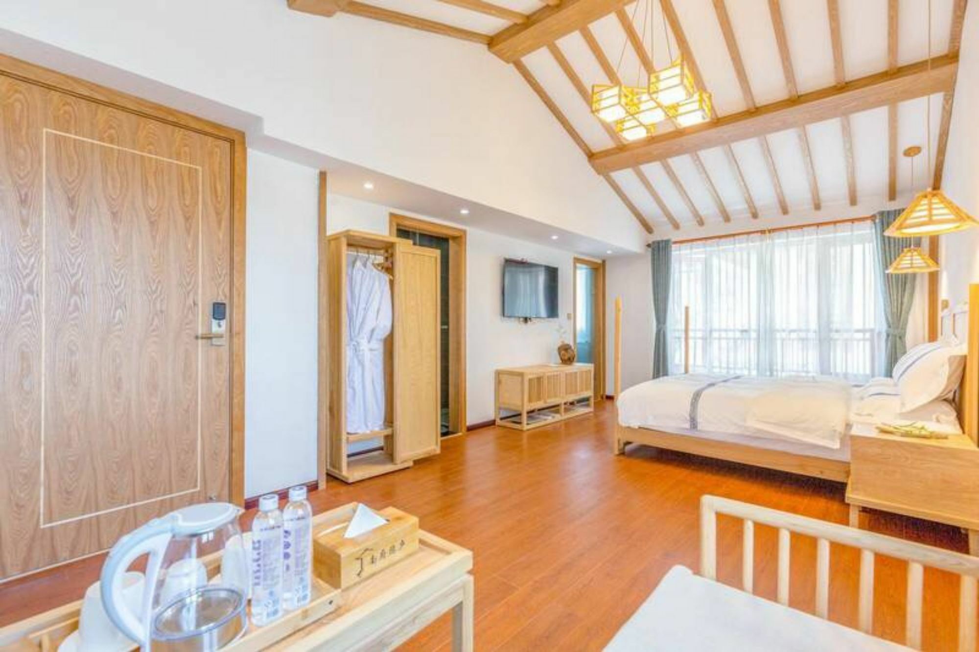 The South House Hotel ลี่เจียง ภายนอก รูปภาพ